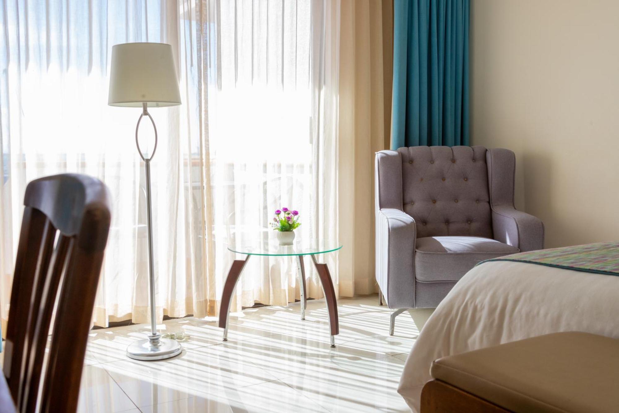 The Westmarine Waterfront Hotel La Paz Ngoại thất bức ảnh