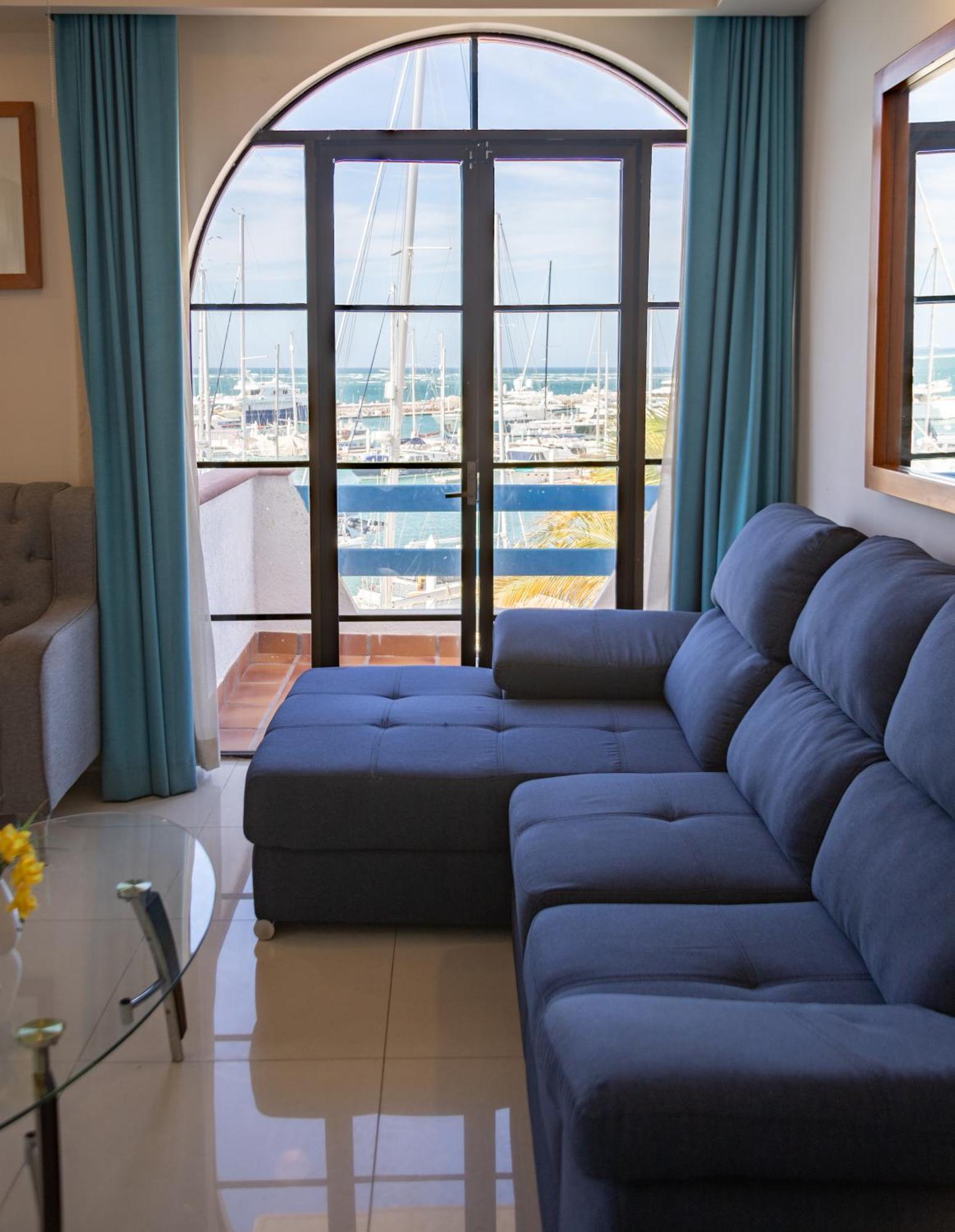 The Westmarine Waterfront Hotel La Paz Ngoại thất bức ảnh